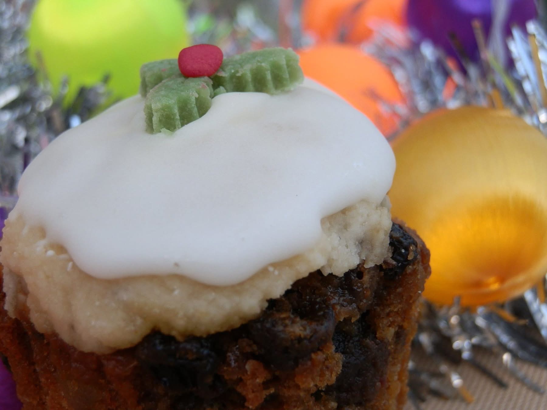 Individual Christmas Cake